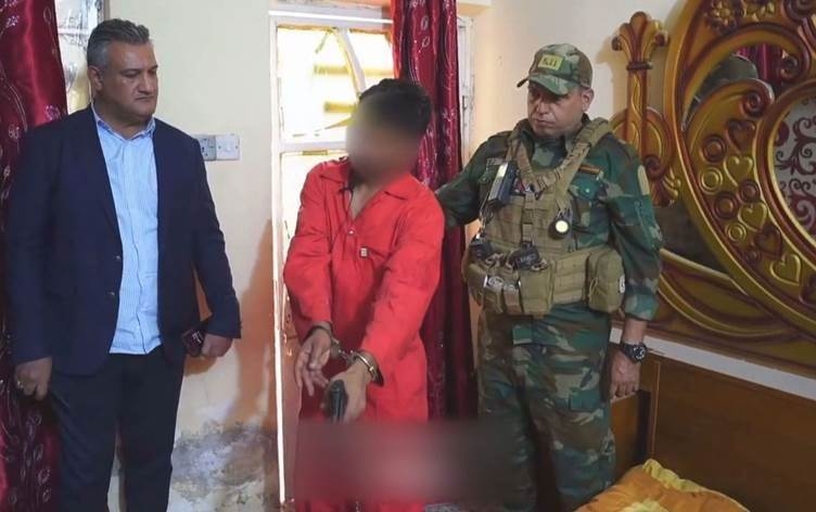 Bi yarê xwe re bû yek hevjînê xwe kuşt