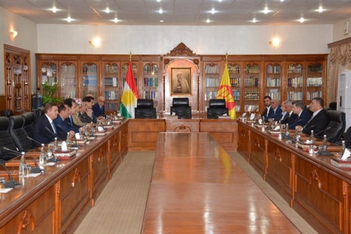 الديمقراطي الكوردستاني والتغيير يؤكدان على تسخير كل الطاقات لحماية كيان إقليم كوردستان