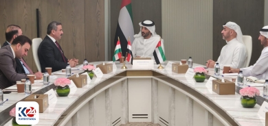 Şandeke Herêma Kurdistanê bi Wezîrê Aborî yê Îmaratê re civiya