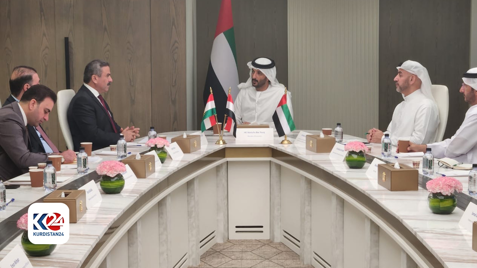 Şandeke Herêma Kurdistanê bi Wezîrê Aborî yê Îmaratê re civiya