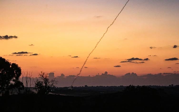 Ji Sûriyeyê 2 mûşek avêtin Îsraîlê