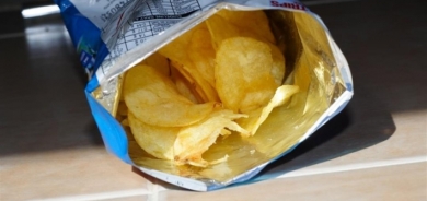 دراسة تحذر من بعض الأطعمة التي تسبب الإدمان