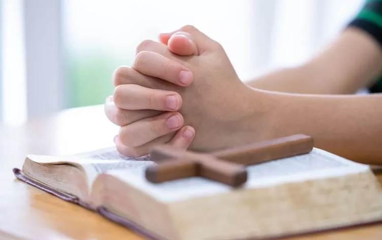 Li dêrê skandala destdirêjiyê: 200 hezar zarok mexdûr in