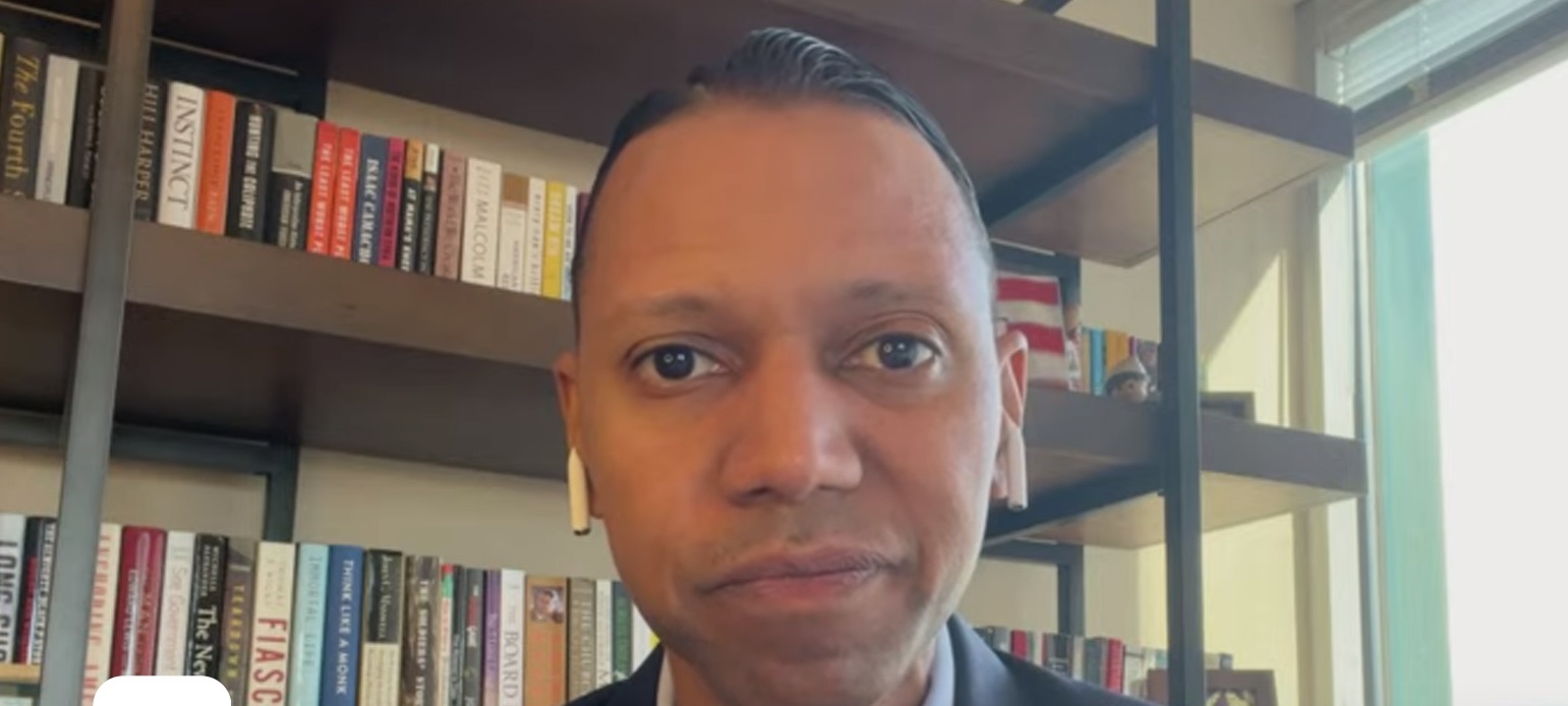 مایلز كاغینز: يجب إيلاء الاهتمام بنفط كوردستان ونقله إلى سوق الطاقة العالمي