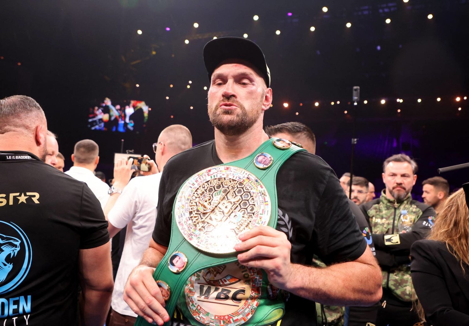 موسم الرياض... فيوري ملك الغجر «أشرس رجل على وجه الأرض»