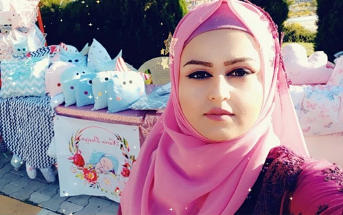 داستان عەبدولكەریم:  لە ساڵیادی هەشت ساڵەی دامەزراندنی بڕاندەكەم هەشت هەلی كار بۆ هەشت خاتوونی دیكە لە ماڵەكانی خۆیان دەڕەخسێنم