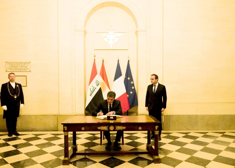 سه‌رۆك نێچيرڤان بارزانى له‌گه‌ڵ وه‌زيرى به‌رگريى فه‌ره‌نسا كۆبووه‌وه‌