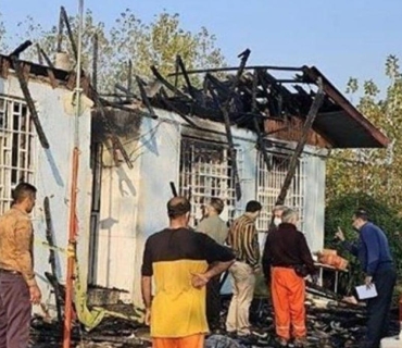 بەهۆی ئاگر كەوتنەوە لە کەمپێك ٣٢ کەس گیانیان لەدەستدا