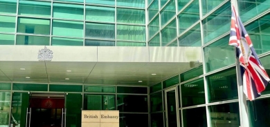 بريطانيا تسحب بعض موظفي سفارتها من لبنان