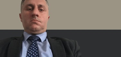 دكتۆر ئیدریس ڕەمەزان  مامۆستای كۆلێژی كارگێڕی و ئابووری لە زانكۆی سەڵاحەدین بۆ گوڵان:  ڕاگرتنی هەناردەكردنی نەوتی هەرێم و نەناردنی پشكی بودجە  لە چوارچێوەی شەڕێكی ئابووریدایە دژ بە قەوارەی هەرێم