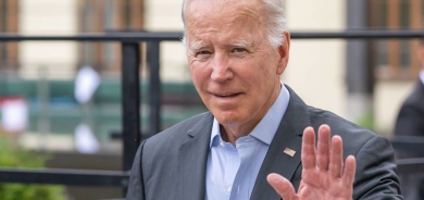 هل يتخلى الديمقراطيون عن بايدن؟