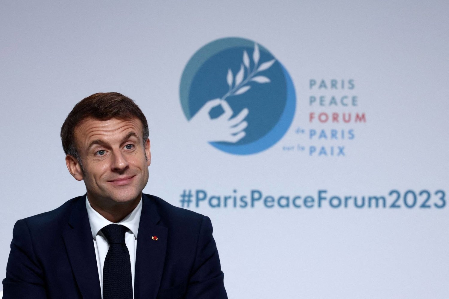 ماكرون يدعو إسرائيل إلى وقف القصف على المدنيين في غزة