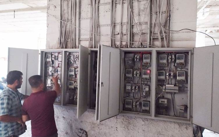 Elektrîka 41 hezar kesên ku nikaribûn deynê xwe bidin hat qutkirin