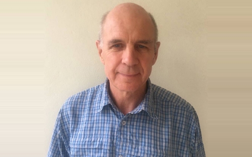 ئەسكەندەر ڕەسووڵ  ئەندامی كڵێسا ئینجیلییەكان لە بەریتانیا و هەرێمی كوردستان بۆ گوڵان:     هەڵویستی سەرۆك بارزانی بەرانبەر پێكهاتە نەتەوەیی و ئایینییەكان بنەمایەكی گرنگە بۆ پێكەوەژیانێكی ئاشتییانە و خۆشگوزەرانی