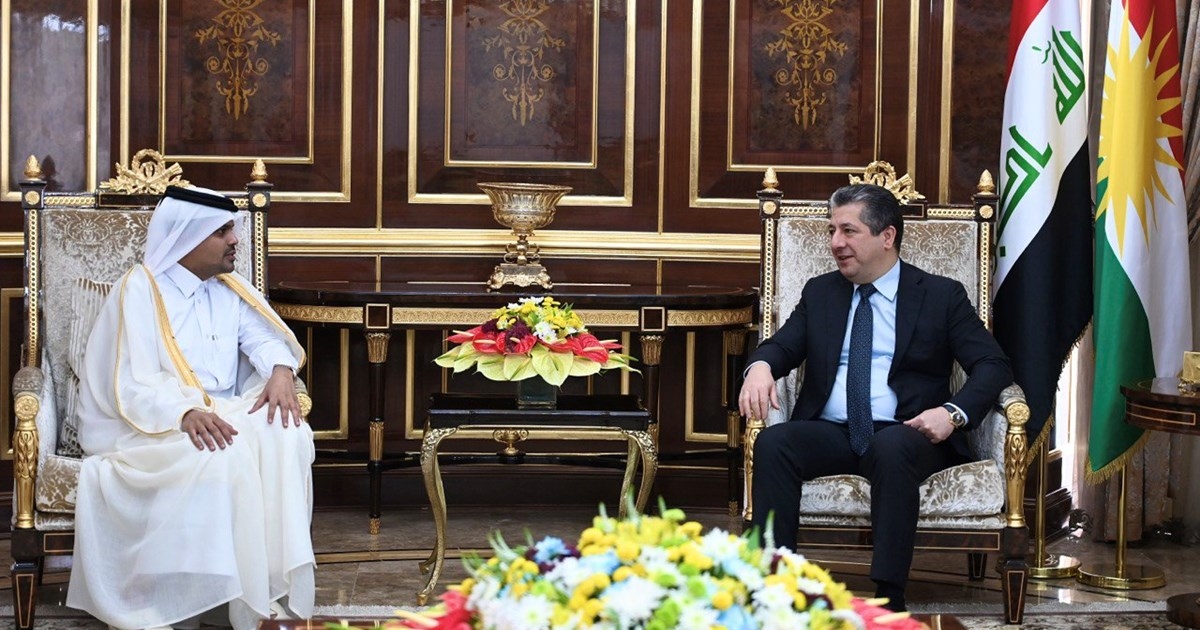 مەسرور بارزانى، سەرۆكی حکوومەتی هەرێمی كوردستان، پێشوازیى له‌ حسێن عه‌لى ساڵح ئه‌لفه‌زاله‌ کونسوڵى گشتيى قەتەڕ له‌ هه‌رێمى كوردستان كرد.