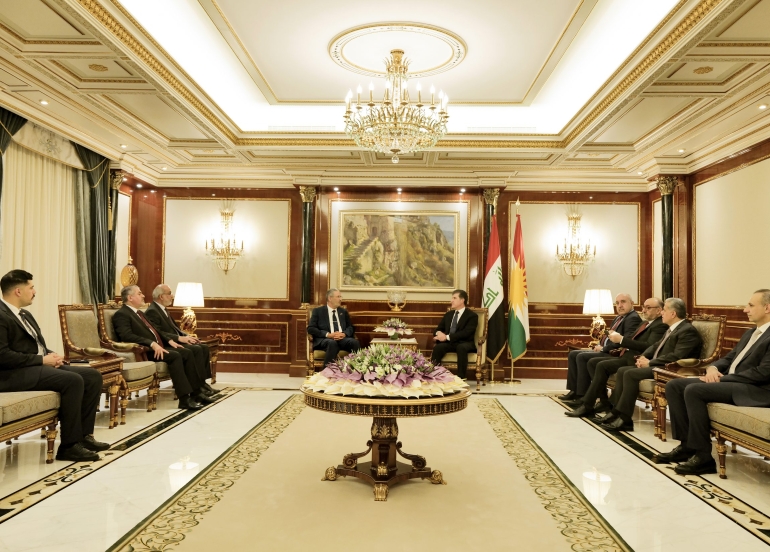 سه‌رۆك نێچيرڤان بارزانى له‌گه‌ڵ وه‌زيرى نه‌وتى عێراق كۆبووه‌وه‌