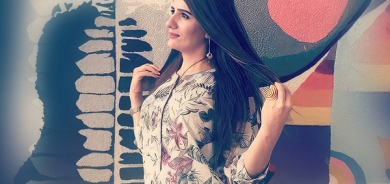 ئامینە عەبدوڵڵا:زۆر جار پارچە موزیكێك لەكاتی نیگاركێشاندا خەیاڵێكی ڕۆحی بە شێوەكار دەبەخشێت