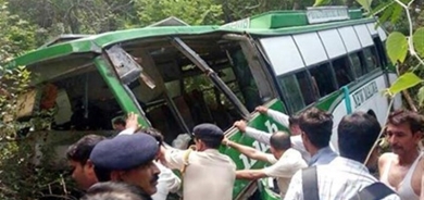 لەئەنجامی وەرگەڕانی پاسێک ٣٧ کەس گیانیان لەدەستدا