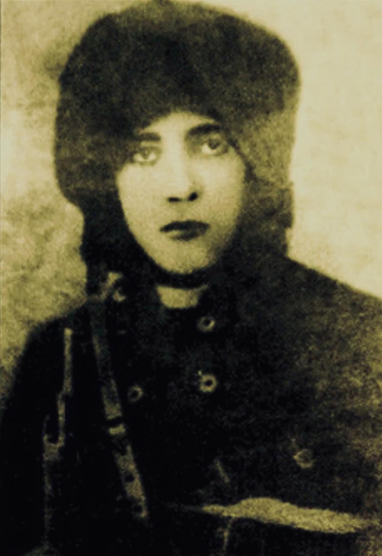 قدم خير (1898-193)البطلة الكوردية الثورية