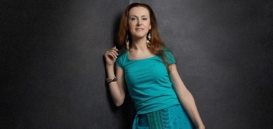 Jineke hunermend a Rûsî ji ber bombebarana Ukrayna li ser dik a şano hat kuştin