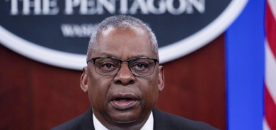 وزير الدفاع الأميركي: سنواصل الوقوف إلى جانب أوكرانيا مهما طال الوقت