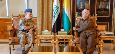 سـەرۆک بارزانی پێشوازی لە گه‌وره‌ ڕاوێژكارى به‌رگريى به‌ريتانى له‌ ڕۆژهه‌ڵاتى ناوه‌ڕاست و باكوورى ئافريكا و شاندێكى سه‌ربازيى ياوه‌رى دەکات