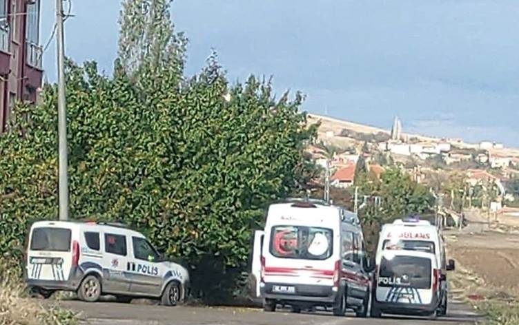 ENQERE – Bûkê qirika xesûya xwe birî û ew kuşt