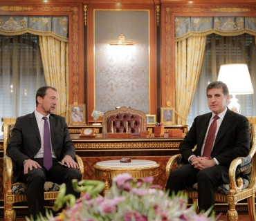 سه‌رۆك نێچيرڤان بارزانى پێشوازى له‌ كونسولى گشتیی نوێى فه‌ره‌نسا كرد