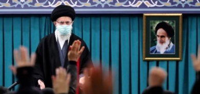 Daxwaza bloke kirina hesabên Xamneyî tê kirin