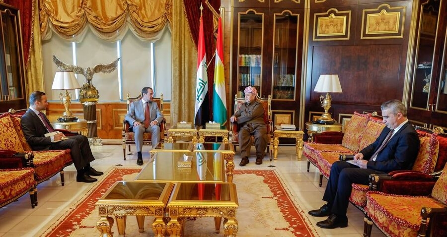 Serok       Barzanî li gel Konsulusê Franseyê civiya