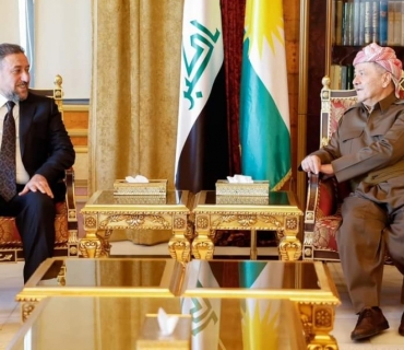 له ســـەڵاحەددین ســەرۆک مەسعود بارزانی پێشوازی لە خەمیس خەنجەر سەرۆکی هاوپەیمانی سیادە کرد.