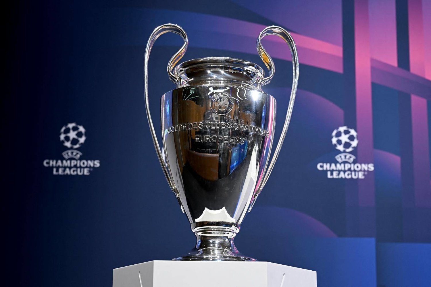 أوروبا تترقب قرعة مثيرة ليورو 2024 في هامبورغ