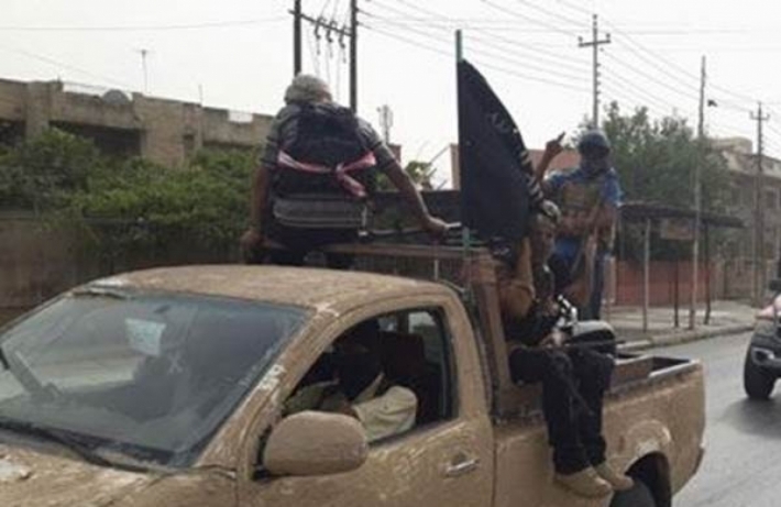 Berpirsê lineya navçeya Mexmûrê yê PDKê: Ti garantî tine ku DAIŞê êrîşên wek îro neke