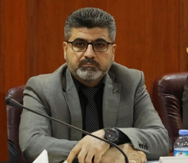 د.جەلال ئەحمەد  ئەندامی بازنەی گفتوگۆ:     كۆتا پارسەنگێكی باش و گونجاوە بۆ ڕاگرتنی هاوسەنگی لە پرسی بڕیارەكانی زۆرینە و كەمینەدا