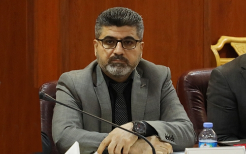 د.جەلال ئەحمەد  ئەندامی بازنەی گفتوگۆ:     كۆتا پارسەنگێكی باش و گونجاوە بۆ ڕاگرتنی هاوسەنگی لە پرسی بڕیارەكانی زۆرینە و كەمینەدا