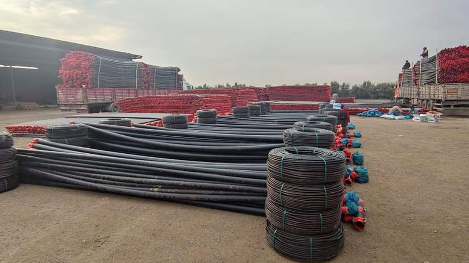 زراعة أربيل توزع معدات نظام الري بالتنقيط على 51 مزارعاً