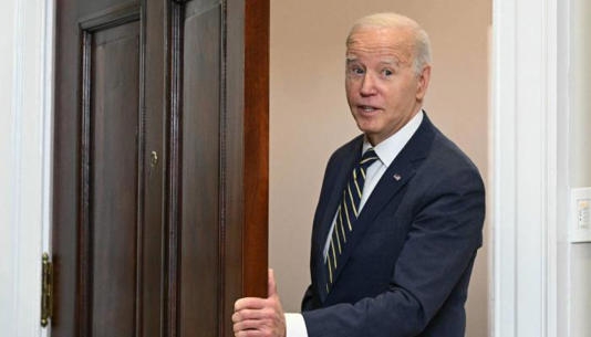 بايدن يواجه قصفا جمهوريا في الكونغرس.. هل ينجو من العزل؟