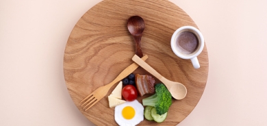 الصيام المتقطع قد يقلل من خطر الإصابة بألزهايمر