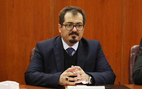 یاسین حەمە عەلی  بەرپرسی ژووری هەڵبژاردنی بزووتنەوەی گۆڕان:     گرنگە پێكهاتەكان نوێنەری ڕاستەقینەی خۆیان هەبێت، تەنانەت ئەگەر بازنەی هەڵبژاردنی پێكهاتەكان یەك بازنەش بێت، ئێمە ئەم پرسەمان بەلاوە گرنگترە