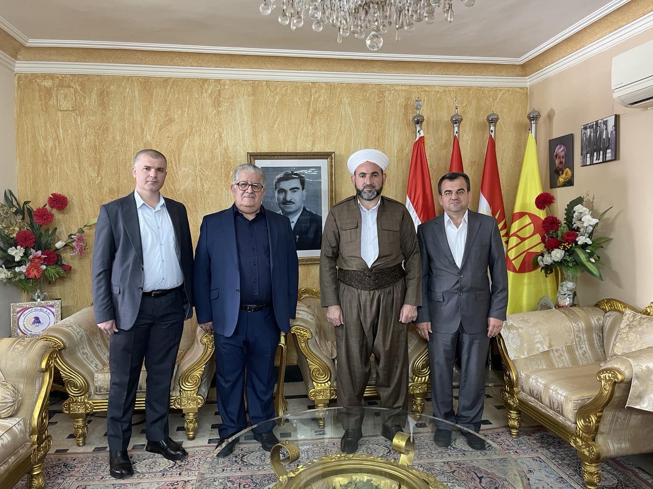 شاندێکی وەزارەتی ئەوقافی کوردستان سەردانی مەکتەبی پارتی دەکات لە قاهیرە