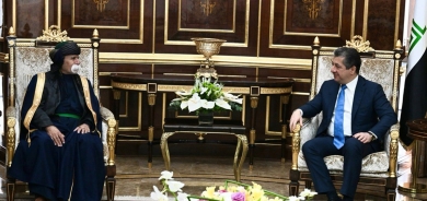 سەرۆکی حکوومەتی هەرێمی کوردستان پێشوازیی لە سەید ڕەحیم سەید عەزیم و کەسایەتیی ئایینی ناسراوی کاکەیی و شاندێکی یاوەری کرد.