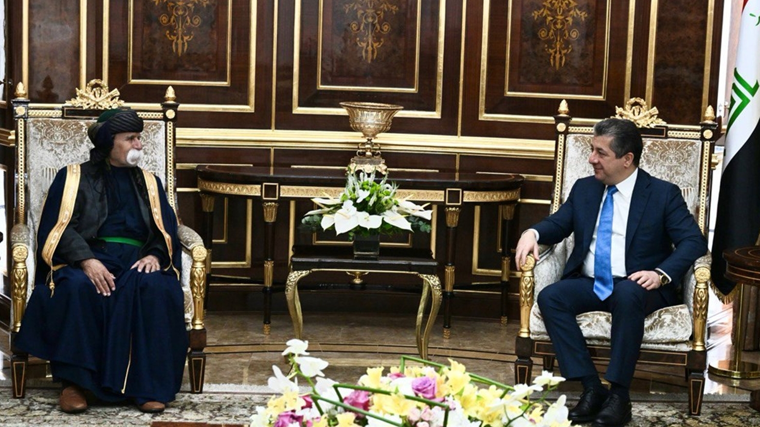 سەرۆکی حکوومەتی هەرێمی کوردستان پێشوازیی لە سەید ڕەحیم سەید عەزیم و کەسایەتیی ئایینی ناسراوی کاکەیی و شاندێکی یاوەری کرد.