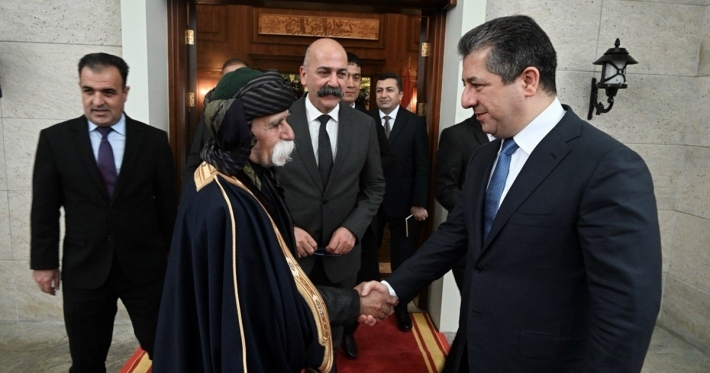 Serokwezîr Mesrûr Barzanî pêşwazî li şandeke Kakeyî kir