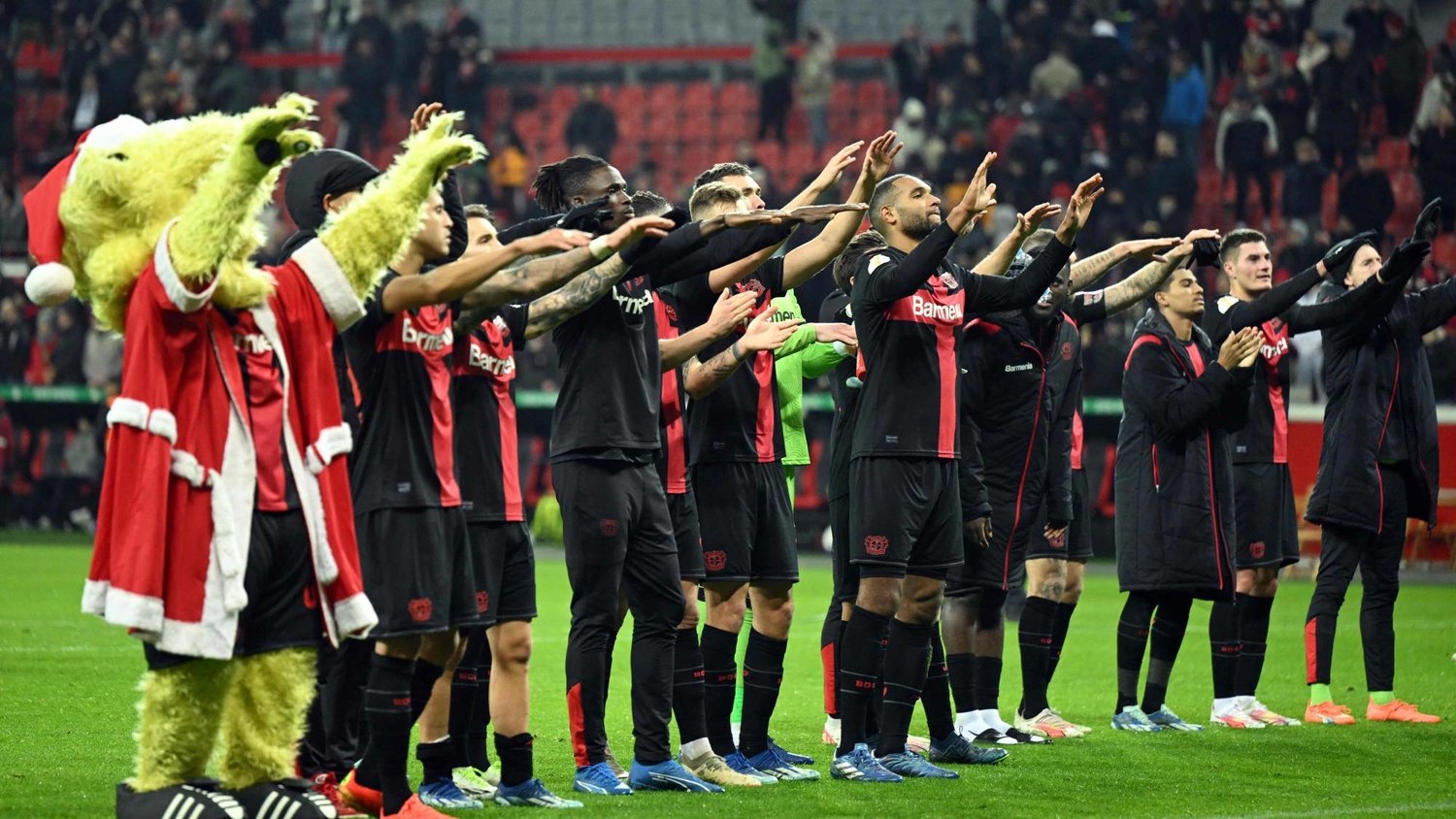 تشابي ألونسو: لست في عجلة من أمري للانضمام إلى ريال مدريد