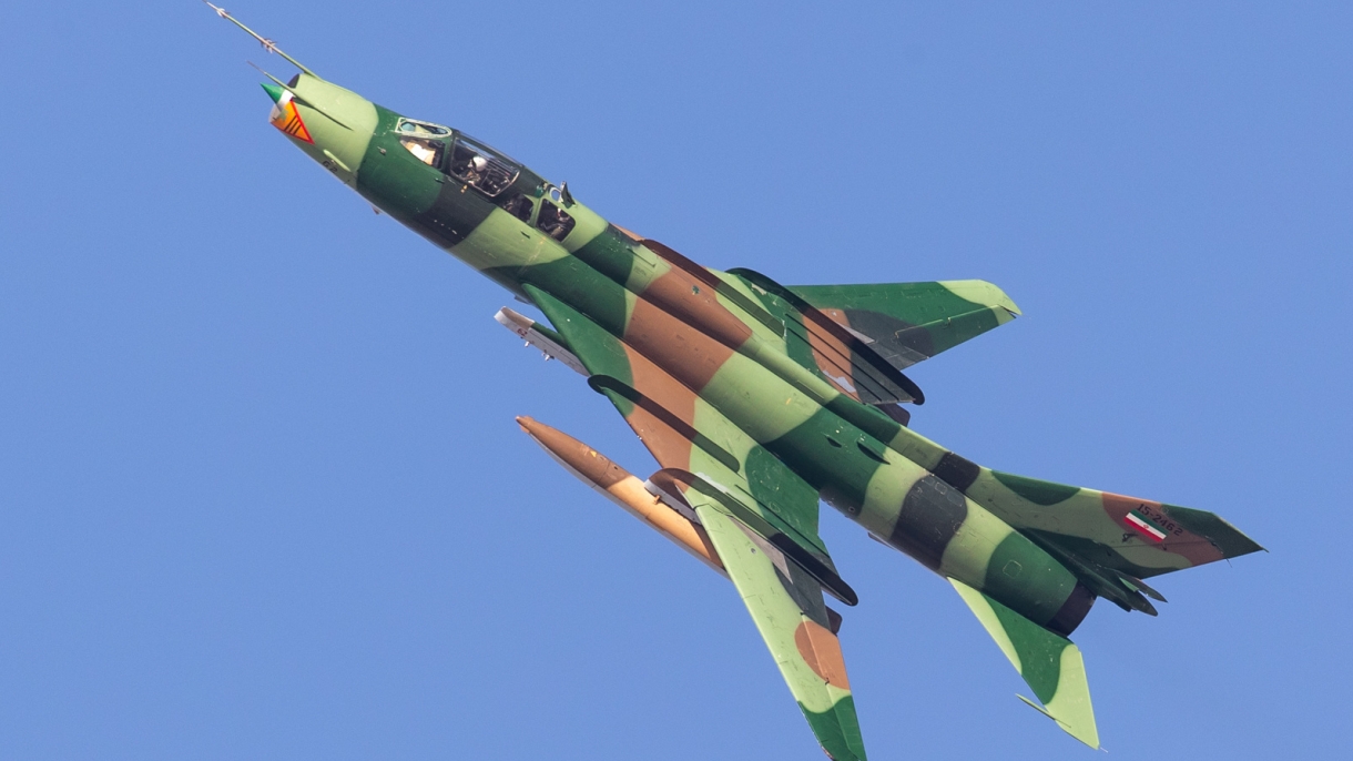 فڕۆکەیەکی سوپای پاسدارانی ئێران کەوتنەخوارەوە