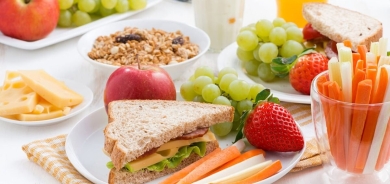 الوجبات المبكرة تجنبك أمراض القلب