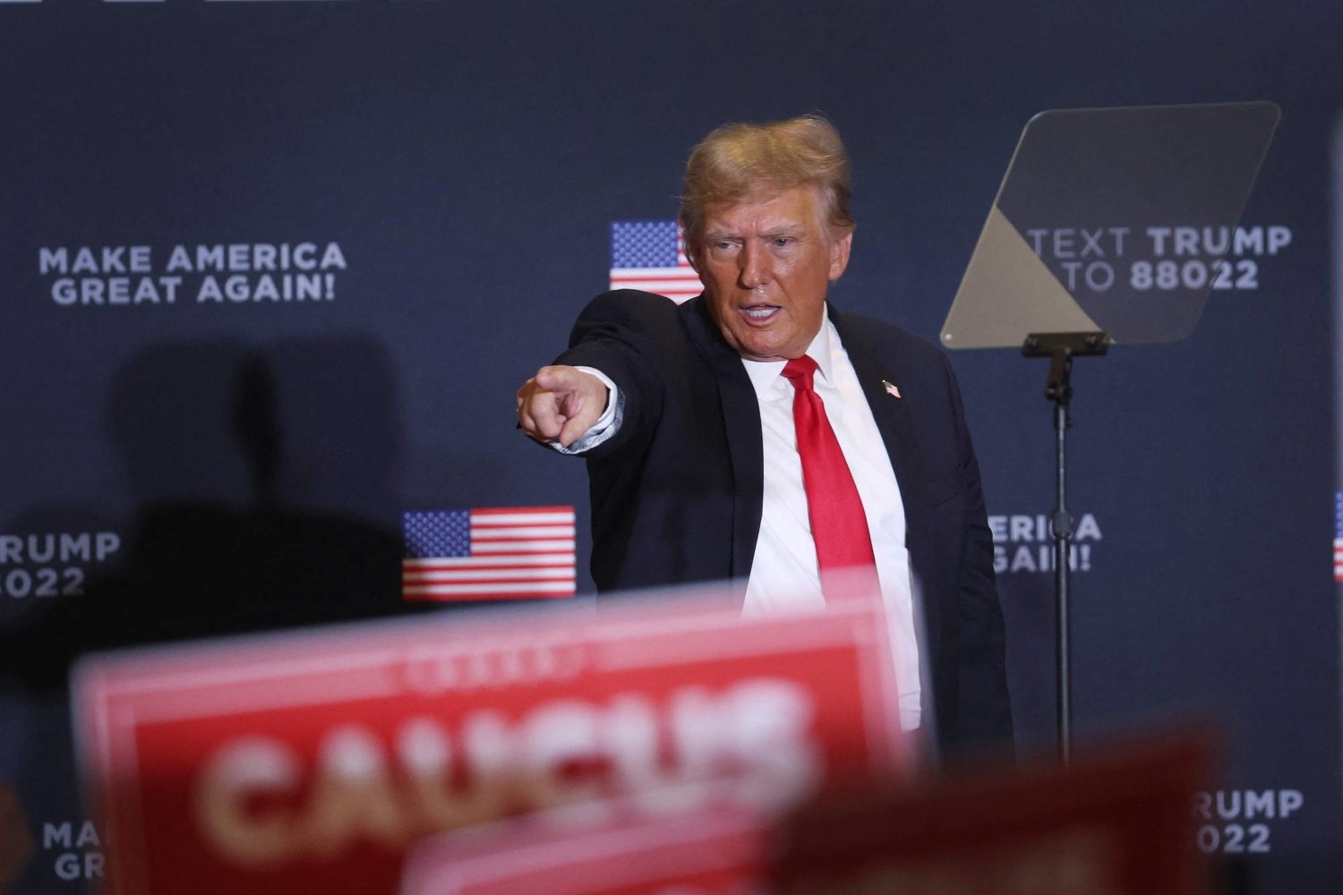 مخاوف ديمقراطية من فشل «الرهان» على متاعب ترمب القضائية