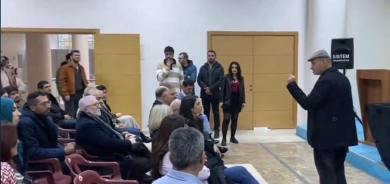 Berken Bereh organîzatorên pêşengeha Amedê protesto kirin: Bimire koledarî