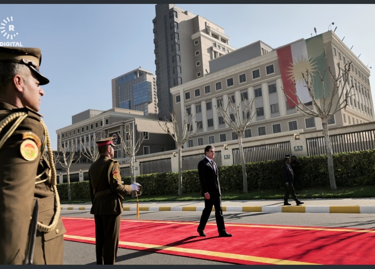 ســەرۆکی هەرێمی کوردستان :  ئاڵای کوردستان تابلۆیەکی رەنگینە بە خوێنی هەموو ئەوانەی کە کوردستان بە ماڵی خۆیان دەزانن، نەخشێنراوە