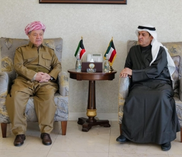 سەرۆک بارزانی بە مەبەستی گەیاندنی پرسە و هاوخەمی بۆ کۆچی دوایی ئەمیری کوێت سەردانی کونسوڵخانەی کوێت لە شاری هەولێر دەکات